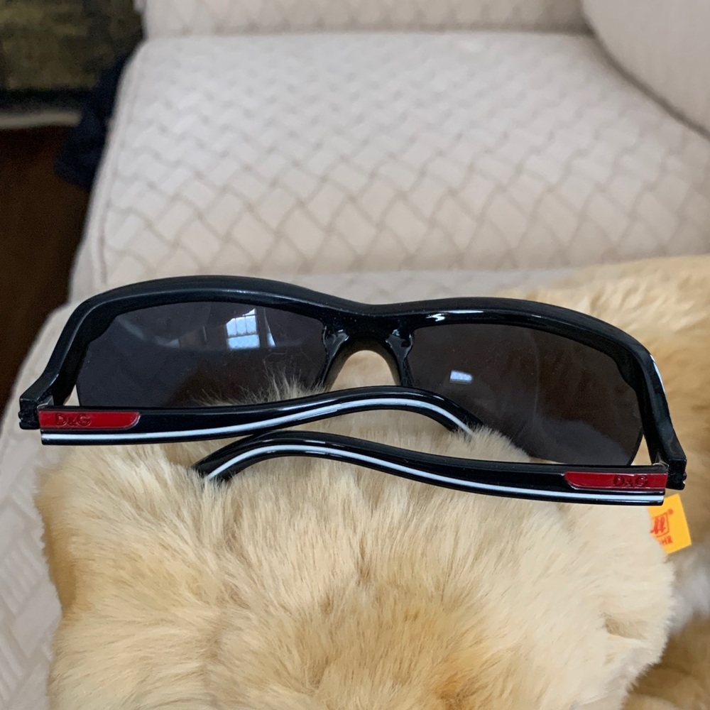 D&G RARE SUNGLASSES - Picture 9 of 10